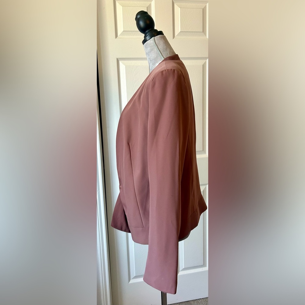 GAP Women's Blazer in Soft Rust - Picture 8 of 12